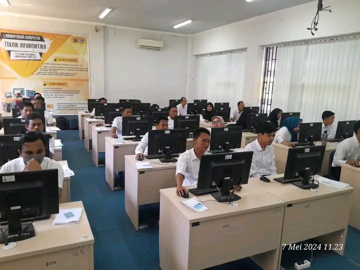 Di Banyuwangi, Tes CAT Calon PPK Pilkada 2024 Diikuti 503 Peserta