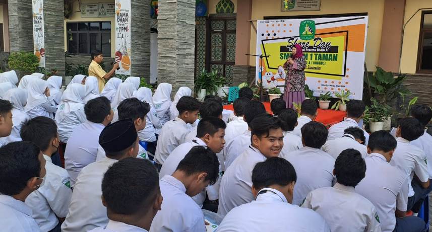 Usai UAS Siswa SMP YPM 1 Taman Lakukan ‘Share Day’