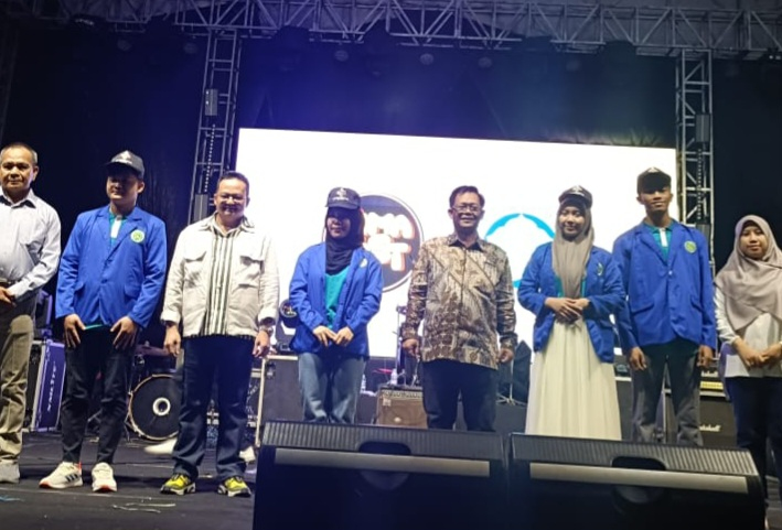 Konser S1Masfest Umaha Hadirkan DJ Almira Berto dan Masdhoo Pukau Himasima