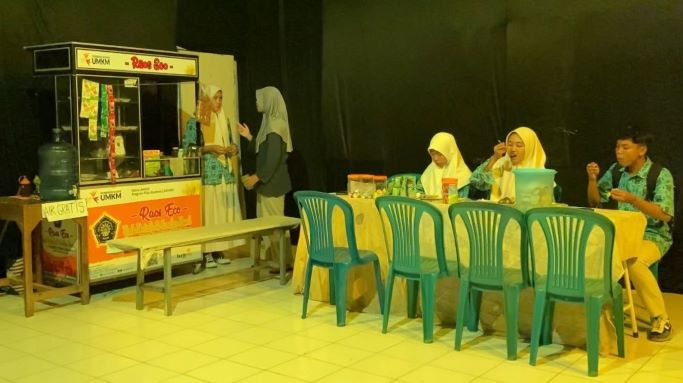 Theater of Dream Smala Dukun Gresik Juara I Lomba Teater Tingkat Nasional