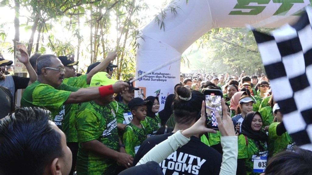 HUT ke-1 Kebun Raya Mangrove, Wawali Armuji Ajak Lestarian Lingkungan untuk Generasi Masa Depan