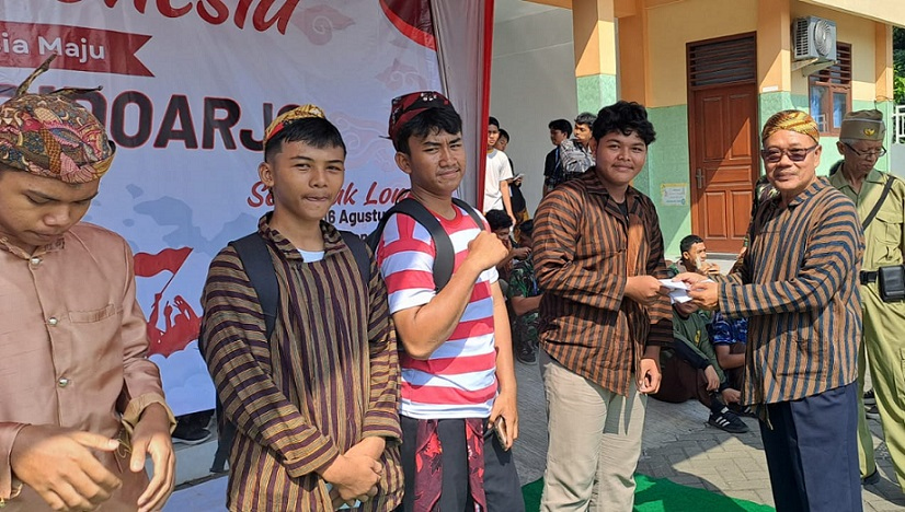 Ratusan Bonus Semangati Karnaval Kemerdekaan di SMK Antartika 1&nbsp;Sidoarjo