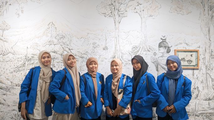 Asah Kompetensi Apresiasi Seni, Siswa Smala Dukun Kunjungi Pameran&nbsp;Tunggal