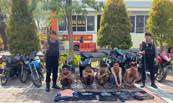 Hendak Balap Liar dan Bawa Sajam, 5 Remaja Diamankan Polres Gresik
