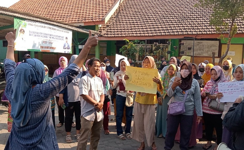 Plt Kepala SDN Juwet Kenongo Dituntut Mundur, Dikbud Gerak Cepat Mengisi Plt&nbsp;Baru