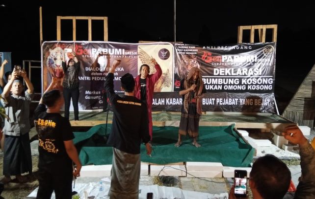 Gerakan Bumbung Kosong Kian Masif, Warga Gresik Dirikan Posko&nbsp;Pemenangan