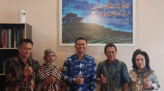 Beraudiensi ke Camat Kebomas, FPK Siap Wujudkan Tatanan Kehidupan yang Harmonis di Tengah Keberagaman Etnis